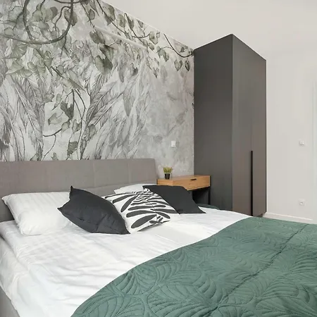 Kilinskiego Prestigious With Parking By Renters Prestige * Lodz (Lodz)