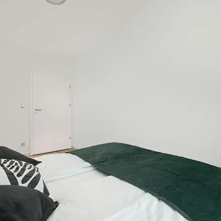 Kilinskiego Prestigious With Parking By Renters Prestige