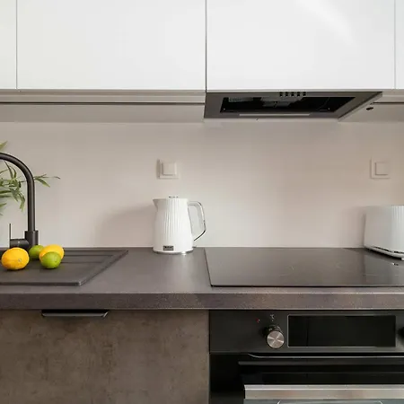Kilinskiego Prestigious With Parking By Renters Prestige Apartamento