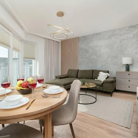 Kilinskiego Prestigious With Parking By Renters Prestige Apartamento