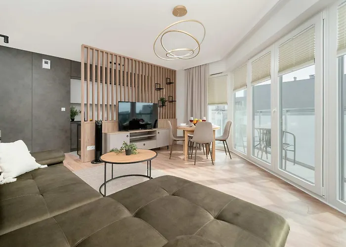 Kilinskiego Prestigious With Parking By Renters Prestige